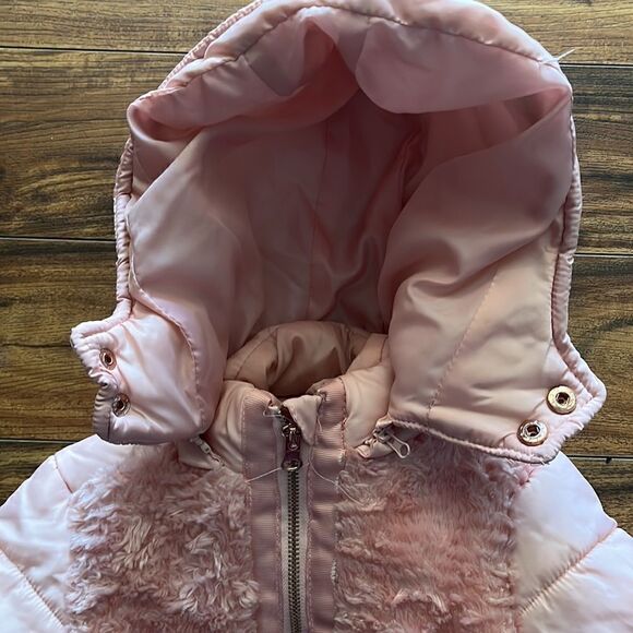 Girls coat   - Picture 4 of 6